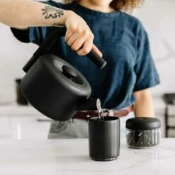 Fellow Clyde Stovetop Kettle -Alternative Brewing Shop Fellow Black Clye Stovetop Kettle 1024x