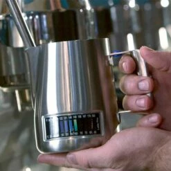 Latte Pro Milk Jug - Matte Black -Alternative Brewing Shop Latte Pro Cafe Milk Frothing Jug 2a25b884 f28b 451f b0d6 2ed77a7b3368 1024x