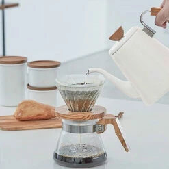 Hario Range Server Olive Wood -Alternative Brewing Shop Olive Range Server Hario 1024x