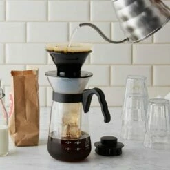 Hario V60 Ice Coffee Maker -Alternative Brewing Shop img3c 1024x